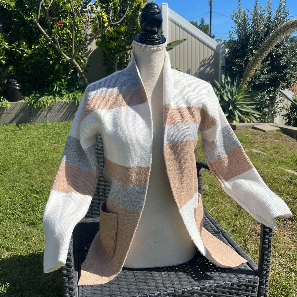 Max Studio Women's Colorblock Cardigan - White, Gray, Tan size XS oversized - Picture 1 of 7